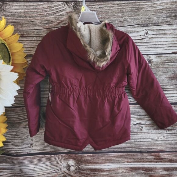 Swiss Tech Girls winter parka/ jacket with Perk technology NWT - Picture 2 of 10